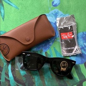 Ray Ban Wayfarer Sunglasses